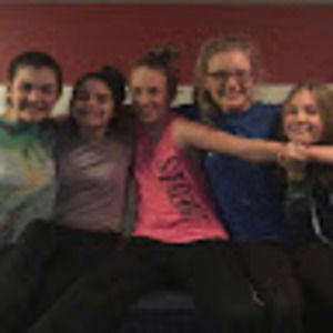 Meet your Posher, Holly